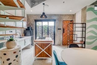 Tuju - Tuju Apartment : 1BR Loft in Umalas. Vacation rental in North Kuta