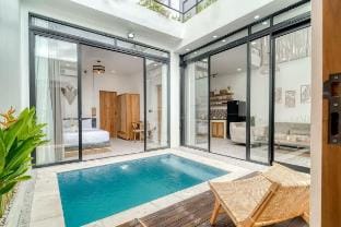 Villa Rio : 2BR Brand New Villa in Kerobokan, Bali Vacation rental in North Kuta
