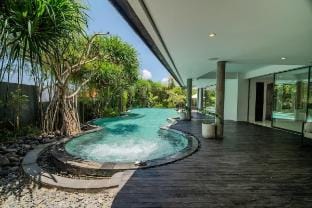 Palm Tree House - 5 Bedroom In Central Canggu Vacation rental in North Kuta