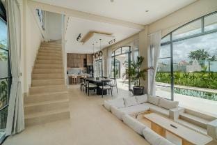 Le Mansion Villa: 4 BR brand new villa in Seseh Vacation rental in Kediri