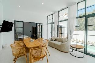 Casa Laguna Pererenan : brand-new 3-bedroom villa Vacation rental in North Kuta