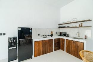 Casa Laguna Pererenan : brand-new 3-bedroom villa Vacation rental in North Kuta
