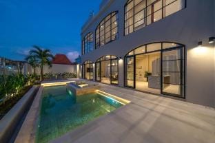 Le Mansion 1: 3BR Villa In Seseh - Canggu. Vacation rental in Kediri