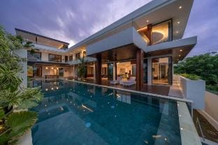 Villa Umah Healing: Exceptional 7BR in Uluwatu Vacation rental in Bali