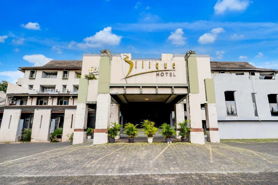 Dancenter Lembang Near Dusun Bambu Formerly Hotel Bilique Hotel in Parongpong