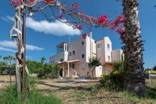 Platon Apartment Top Floor Apartment in Kos, Greece