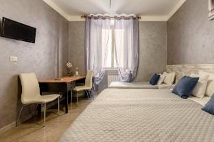 Unique Guesthouse Quadruple Room Roma Termini St Vacation rental in Rome