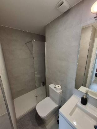 Happy Travel Urban Sky 26A Apartment in Malaga