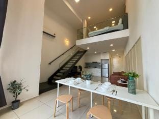 Ekocheras LoftSuite 4Pax FreeParking MRT 25 Apartment in Federal Territory of Kuala Lumpur