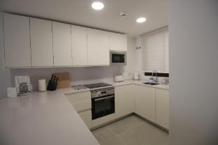 Happy Travel Lily Home Higueron Apartment in Costa del Sol