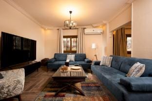 VESTA - Luxury APT - 2BR - Triumph Apartment in Cairo Governorate