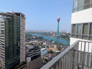 DeNora at TRI-ZEN Apartment with Lotus Tower Apartment in Colombo