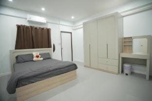 Be House Songkhla Vacation rental in Thailand