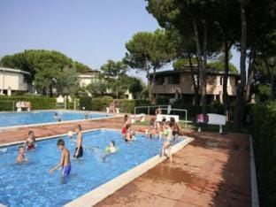 Cozy stay with shared pool Apartment in Bibione
