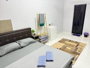 Boy’s Homestay Teluk Intan Vacation rental in Perak Tengah District