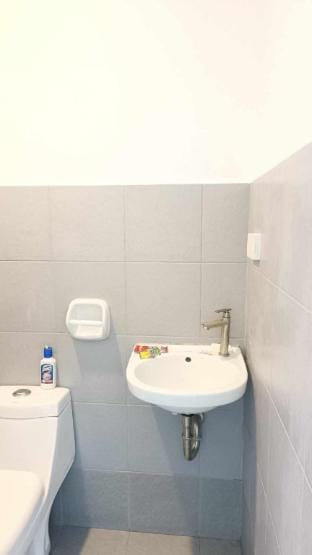 Studio-type condo in Urdaneta City 310 Vacation rental in Ilocos Region