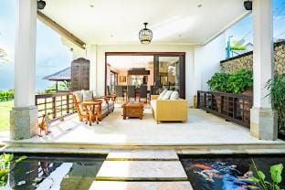 Luxury Villa with Sea View - Butler Service & Spa Villa in Bali