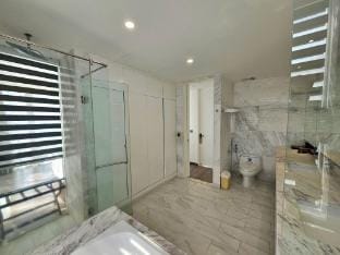 AVilla 500m2, 5Brs, Pool, BBQ, Karaoke & Billiard Villa in Nha Trang