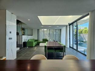 AVilla 500m2, 5Brs, Pool, BBQ, Karaoke & Billiard Villa in Nha Trang