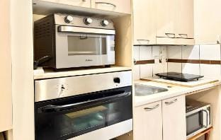 Cozy CBD Studio 3-min Walk to Queen St & Aotea Sq Vacation rental in Auckland