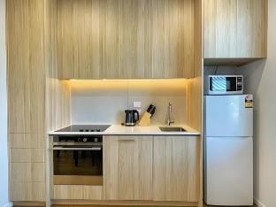 Two-Bed Townhouse with Courtyard & Parking Vacation rental in Auckland
