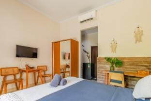 Kubu Deandari Guest House Vacation rental in Bali