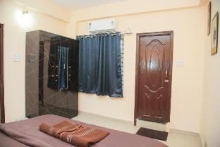 Family Apartment by Planet Stays  Vacation rental in India