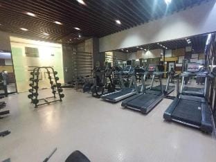 Cozy McKinley  | Near Venice Mall & Pool , netflix Vacation rental in Makati