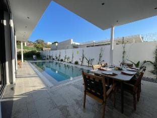 Villa with Private Pool Near the Sea in Yalikavak Villa in Yalıkavak