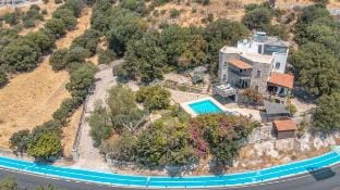 Fully Detached 6+1Villa with Private Pool in Bitez Villa in Bodrum