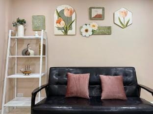 5房/步行10分钟轻轨Ekkmami/轻轨9分钟EmSphere/Thong Lo区/50米bigc Vacation rental in Bangkok