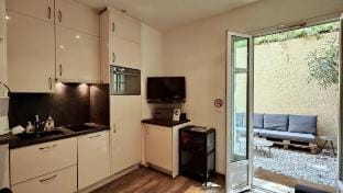 Maison Jeanne by Booking Guys Vacation rental in Nice