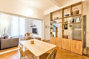 L'IMPERIA loft by Booking Guys Vacation rental in Nice