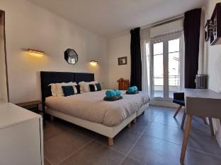 Saint Pierre by Booking Guys Vacation rental in Nice