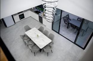Modern 4BR Retreat 
Self Check-in| Ideal for Group Vacation rental in Sydney