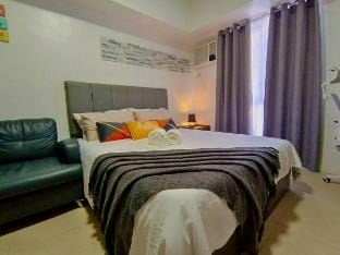 Avida Riala 2414 T1 IT Park Queen Bed 200Mbps WiFi Apartment in Lapu-Lapu City