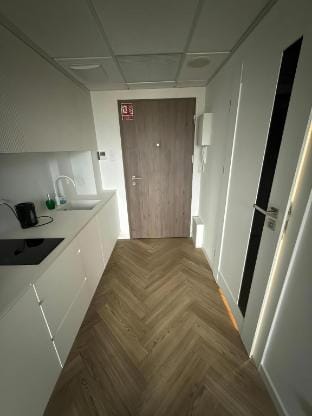 Pilecki Room Apartment in Warsaw