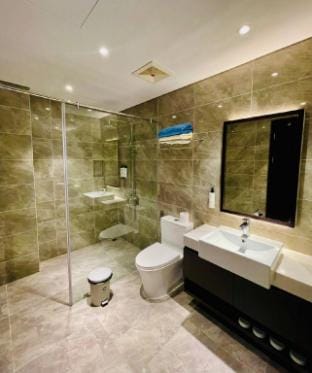 Căn hộ 2 phòng ngủ full tiện ích hiện đại Hạ Long Apartment in Laos