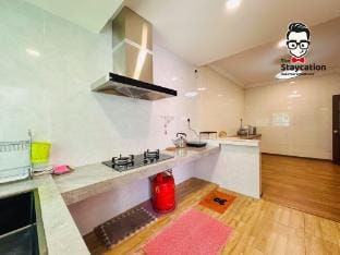Staycation Homestay 69 Hup Kee Landed House Vacation rental in Kuching