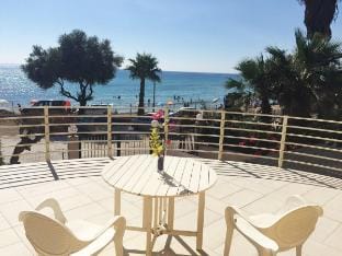 Villa 5 meters from the beach & crystal clear sea Vacation rental in Sicily
