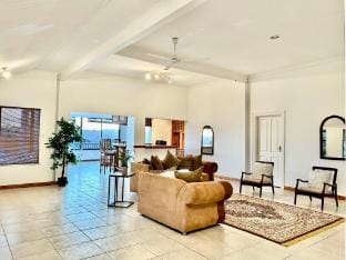 Colline Sainté Beach House Vacation rental in Port Alfred