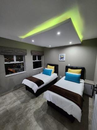 High Tide at 1901 , Amanzimtoti Holiday Apartment  Apartment in KwaZulu-Natal
