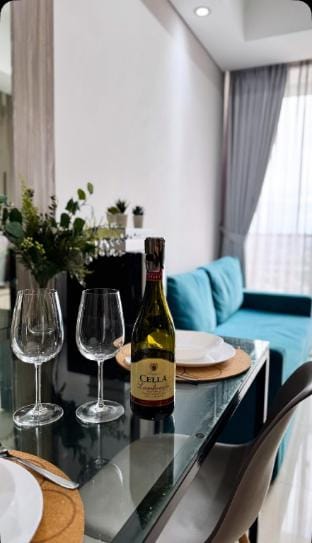 One Bedroom Apt Taman Anggrek Residences (D26) Vacation rental in Jakarta