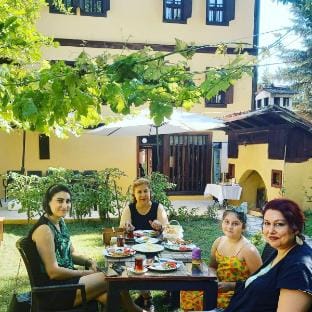 SARI Konak Otel Ottoman house Vacation rental in Turkey
