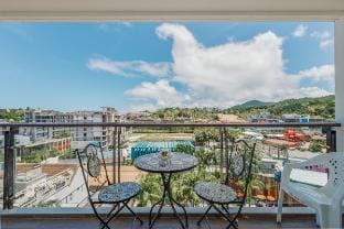 *The Urban Breeze – Chic Room Near Kata Beach C184 Vacation rental in Rawai