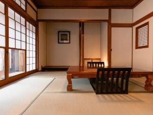 泉邸　Izumi Tei  Vacation rental in Fukuoka Prefecture