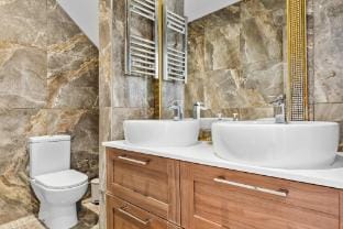 Designer 2BR Luxe in Kensington by Harrods for 6 Apartment in City of Westminster