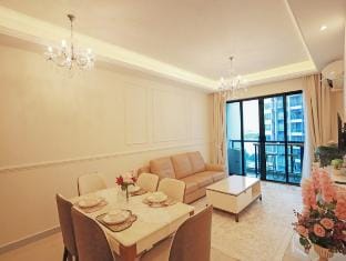 2BR RNF Princess Cove Walk To CIQ Vacation rental in Johor Bahru