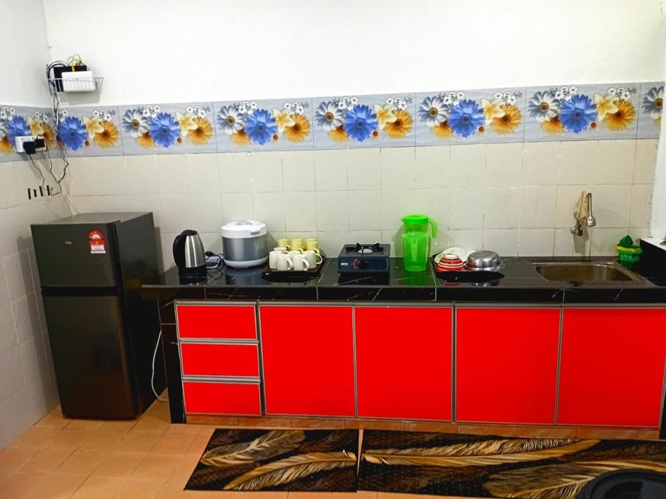 Homestay Nafisah Taman Jasin Height - 3 bedrooms Vacation rental in Malaysia