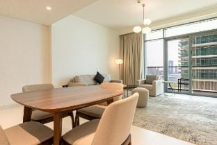 OFFER! Elegant & Large - 1 BR Apartment-Beachfront Vacation rental in Dubai